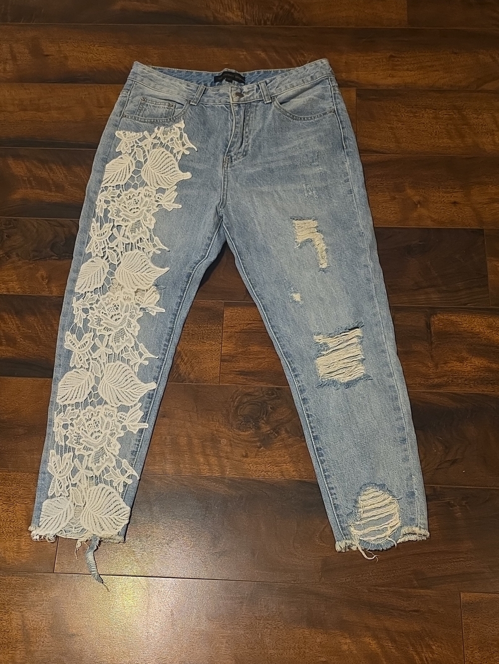 Light Blue Lace-Appliqué Distressed Women’s Jeans